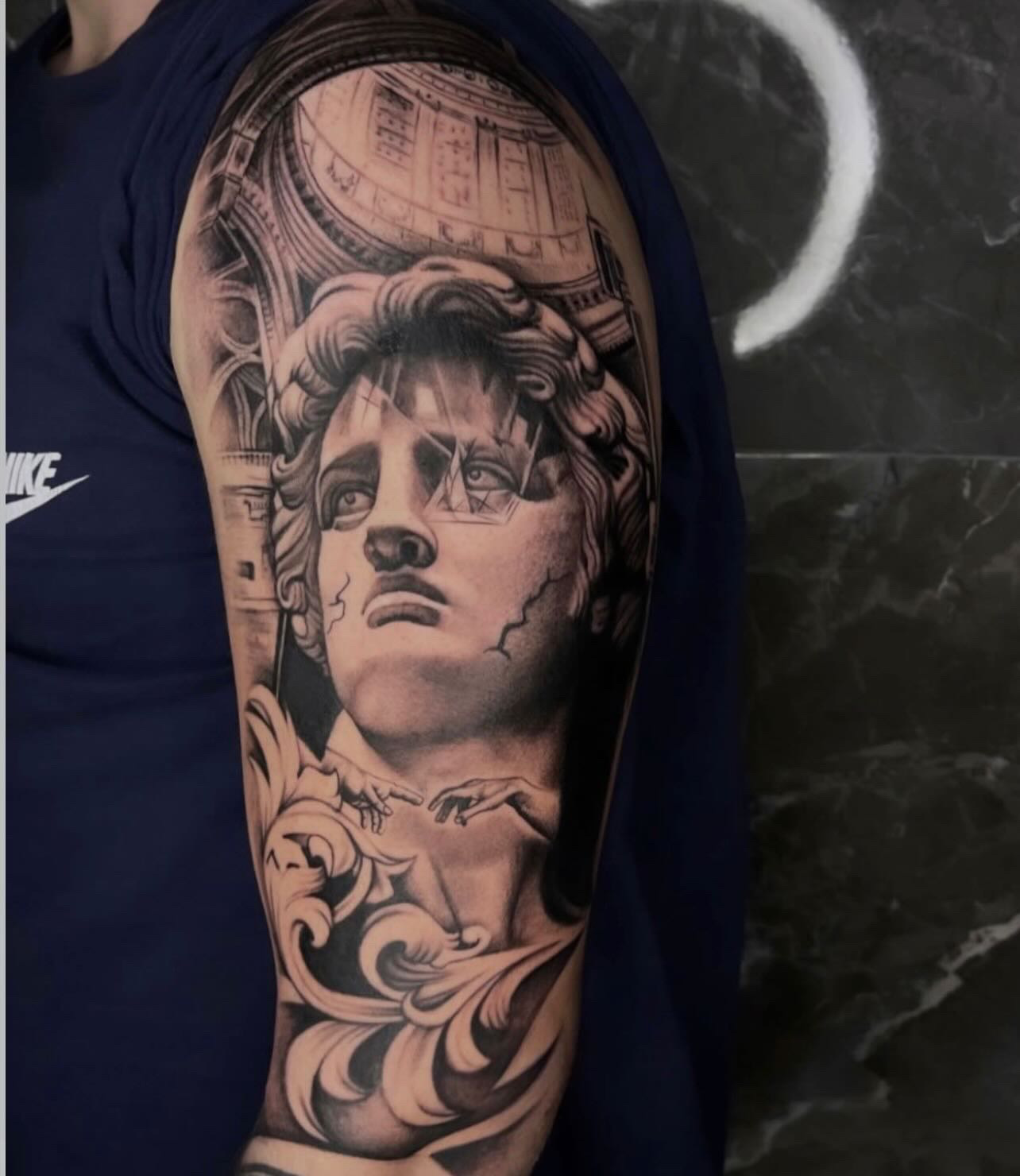 Apollo sleeve realism